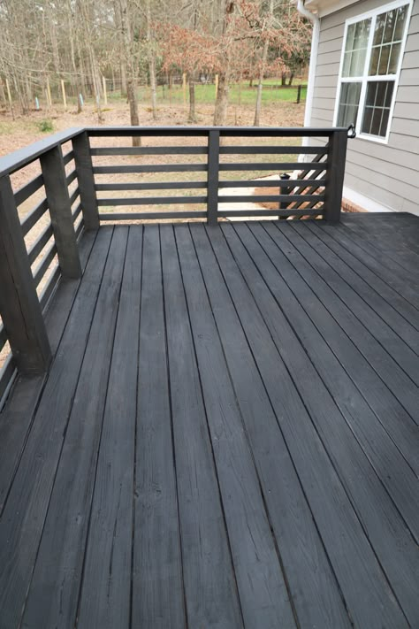 Grey Deck Paint, Horizontal Deck Railing, Deck Paint Colors, Deck Stains, Wood Deck Railing, Deck Stain Colors, Deck Renovation, Deck Stain, Deck Railing Design