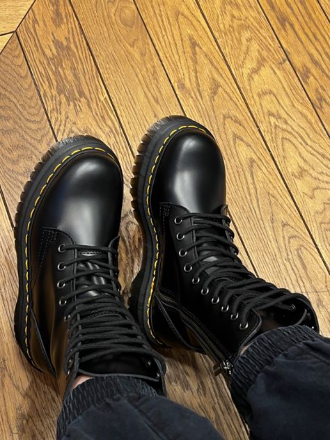 Aesthetic Dr Martens, Dr Martens Fashion, Dr Martens Aesthetic, Jadon Dr Martens, Dc Martens, Jadon Hi, Doctor Martens, Martens Outfit, Doc Marten Boot