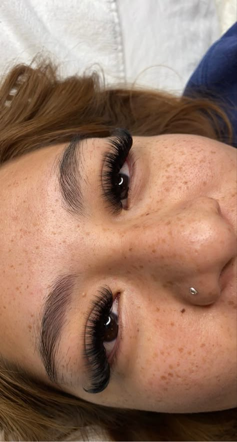 Medium Length Eyelash Extensions, Lash Extensions For Wide Set Eyes, Medium Volume Lash Extensions, Full Lashes Extensions, Volume Full Set Lash Extensions, Short Full Lash Extensions, Hybrid Volume Lash Extensions, Hybrid Doll Eye Lash Extensions, Lash Sets Ideas