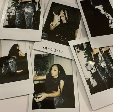 Liyah Li, Instagram Account Ideas, Polaroid Pics, Polaroid Ideas, Polaroid Aesthetic, Instax Photos, Cute Birthday Pictures, Hippie Aesthetic, Polaroid Pictures