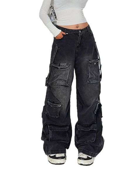 Emo Cargo Pants Outfit, Black Low Waisted Jeans, Baggy Grunge Jeans, Baggy Jeans With Pockets, Low Waist Baggy Jeans, Black Cargo Jeans, Women's Cargo Pants, Black Baggy Jeans, Gothic Pants