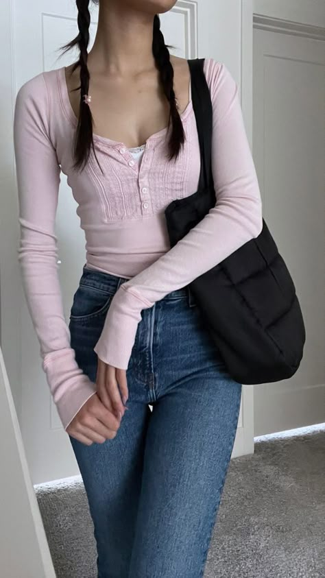 Princesa Aesthetic, Outfits Selfie, Girly Fits, Pilates Princess, Feminine Outfit, Cute Simple Outfits, Really Cute Outfits, Girly Outfits, Lookbook Outfits