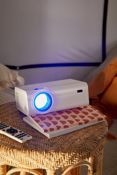 Projector In Bedroom, Best Projector, Movie Projector, Mini Projector, Portable Projector, Home Theater Projectors, Video Projector, Mini Projectors, Projector Screen