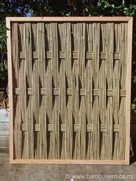 Bamboo Fencing, Bamboo Diy, Bamboo Building, Fence Gate Design, Bamboo House Design, Bamboo Panels, Bamboo Structure, Bamboo Architecture, Bamboo Decor