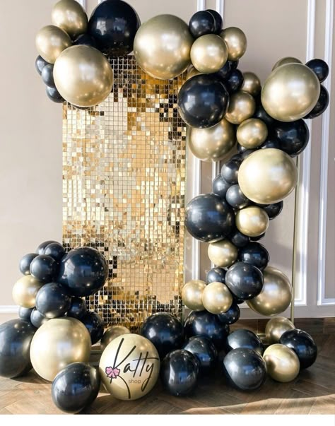 Black Shimmer Wall, Black Gold Silver Balloon Arch, Black Sequin Backdrop With Balloons, Black Gold Silver Balloon, Black Golden Ballons Decoration, Black And Gold 50th Birthday Backdrop, Diy Party Props, College Graduation Party Decorations, Black Party Decorations