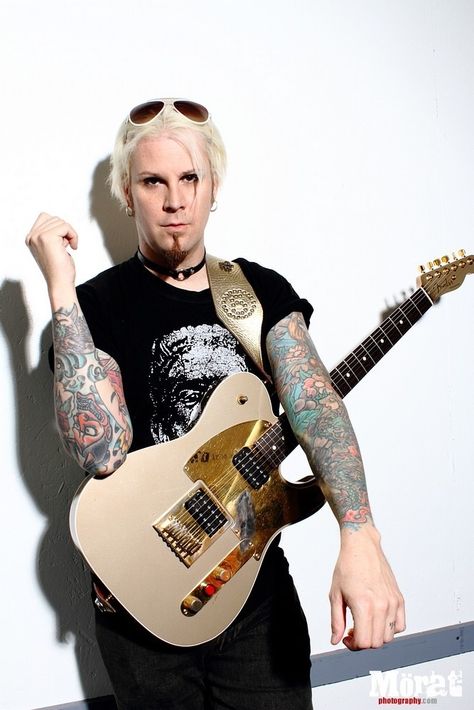 My fav... John ~5~ Lowery John 5 Guitarist, John Legend Album Cover, John Fogerty 1969, Sheri Moon, John Mayer Guitar, John Mayer Acoustic, White Zombie, John 5, Motley Crüe