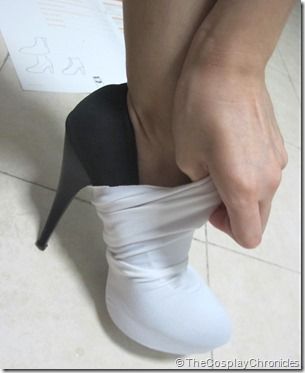 Millia_Rage 020 Fairy Boots Diy, Diy Boots Costume, Steampunk Shoes Diy, Diy Shoes Heels, Millia Rage, How To Make Boots, Diy Boots, White Gogo Boots, Diy Heels