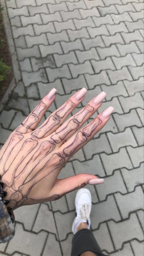 Drawing A Skeleton Hand On My Hand, Skull Hand Tattoo Drawing, Halloween Tattoo Hand, Skull On Hand Drawing, Tattoo Ideas Skeleton Hand, Pen Skeleton Drawing On Hand, Scelotin Hand Tattoo, Skelton And Hand Tattoo, How To Do A Skeleton Hand