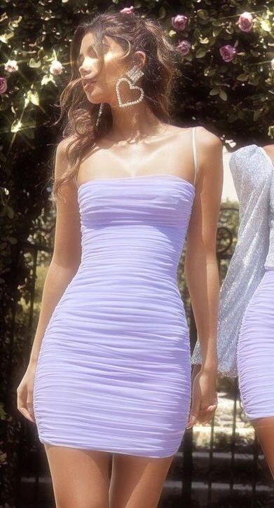 @linaqxo Vestido Color Lila, Purple Dress Short, Dress Short Tight, Purple Short Dress, Light Purple Dress, Purple Homecoming Dress, Tight Dress Outfit, Hoco Dresses Tight, Cute Homecoming Dresses