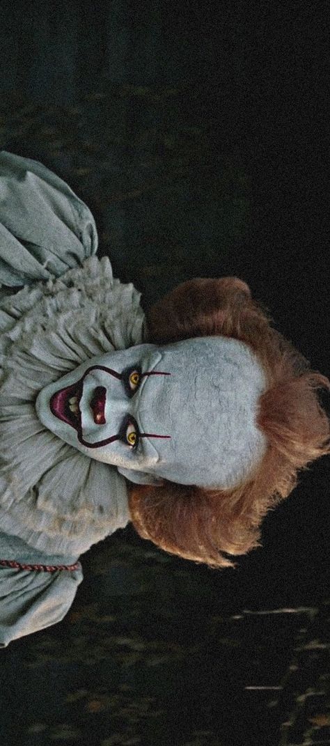 palhaço
pennywise the dancing clown
pennywise
IT 
IT a coisa
losers club
georgie 
wallpaper Time To Float Pennywise, Pennywise Images, Pennywise Deadlights, Pennywise Aesthetic, Pennywise Sewer, Pennywise Wallpaper, Pennywise Poster, Horror Reference, Pennywise Drawing