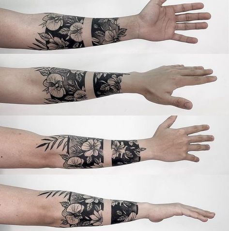 Minimalist Tattoo Flower, Tattoos Ideas For Men, Tattoo Back Tattoo, Arm Wrap Tattoo, Fine Line Tattoo Ideas, Mangas Tattoo, Around Arm Tattoo, Wrap Around Tattoo, Cuff Tattoo