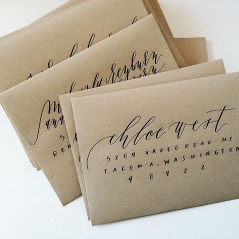 5 Hand Lettering Ideas For Your Next Event | Lovely Olive Living Diy Fonts, Classe D'art, Wedding Invitations Envelopes, Letter Addressing, Envelope Addressing, Envelope Lettering, Calligraphy Envelope, Invitation Calligraphy, Trendy Wedding Invitations