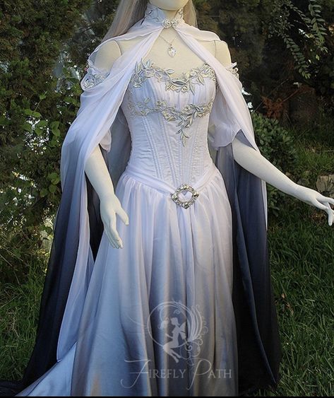 Gaun Abad Pertengahan, Old Fashion Dresses, Fantasy Dresses, Kraf Diy, Fantasy Gowns, Medieval Dress, Fairytale Dress, Placing An Order, Fantasy Dress