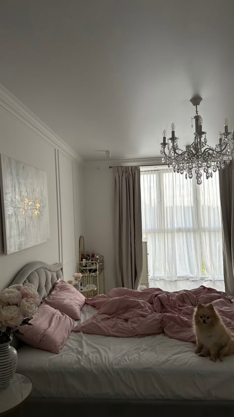 Leopard Office, Shoes Model, Dream House Rooms, Pretty Room, Dreamy Room, Dream Room Inspiration, Room Makeover Bedroom, Pink Room, Room Makeover Inspiration