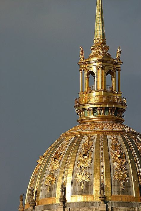 L'Hôtel National des Invalides, Paris Golden Dome, I Love Paris, Living In Paris, Love Paris, France Paris, Paris Travel, Beautiful Buildings, France Travel, Favorite City