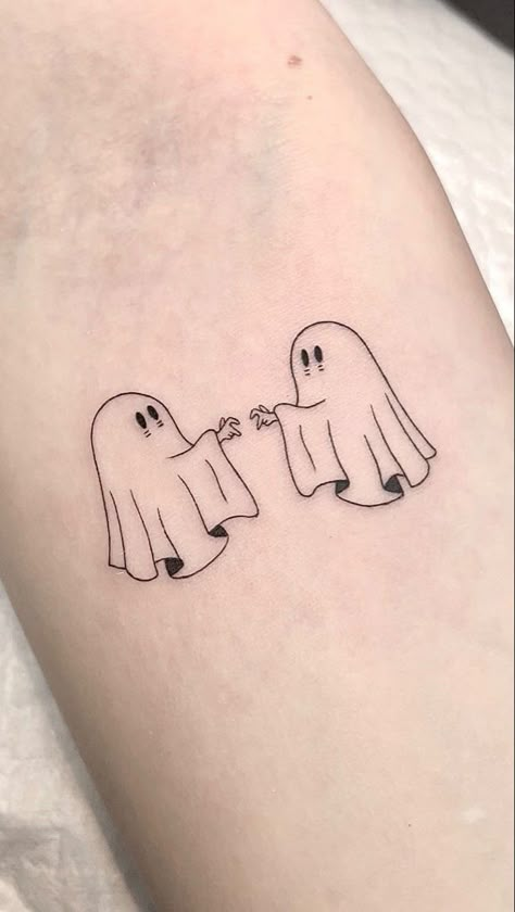 Ghost Tattoos, Matching Bff Tattoos, Maching Tattoos, Bestie Tattoos, Cute Matching Tattoos, Matching Friend Tattoos, Small Matching Tattoos, Matching Best Friend Tattoos, Tattoos Infinity