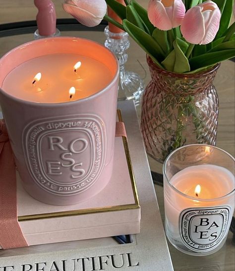 Dyptique Candles, Decorating With Candles, Diptyque Candles Decor, Roses Candle, Diptyque Candles, Gold Home Accessories, Candle Obsession, Candles Aesthetic, Ideas For Decorating