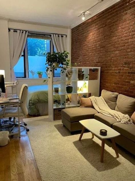 Cozy Studio Apartment, Tiny Studio Apartments, Studio Apartment Design, Studio Apartment Living, Deco Studio, Small Studio Apartment, Decor Studio, Studio Apartment Layout, Small Studio Apartments