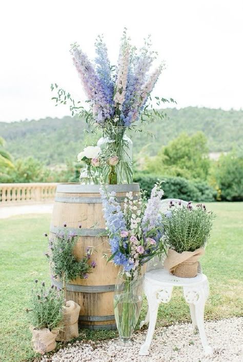 This backdrop is perfect for wedding photos. Lavender Wedding Centerpieces, Lavender Wedding Ideas, French Country Wedding, Dusty Blue Weddings, Lavender Wedding, French Wedding, Purple Wedding, Blue Wedding, Chic Wedding