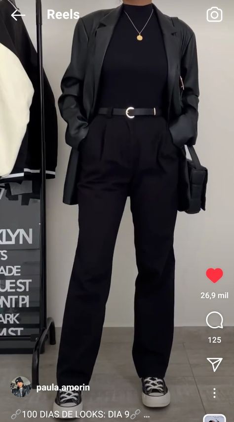 Smart All Black Outfit, Women Black Button Down Outfit, All Black Slacks Outfit, Black Slacks Winter Outfit, Elevated Black Outfits, Slacks And Tshirt Outfit Women, Ulta Beauty Advisor Outfits, Elder Emo Style, Smart Casual Women Black