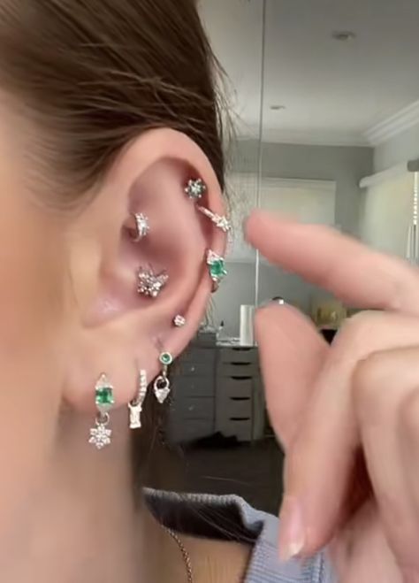 Triple Lobe And Conch Piercing, Earring Arrangement Ideas, Triple Lobe Piercing Stack, Brooke Monk Earrings, Stud Conch Piercing, Conch Jewelry Studs, Ear Stacking Ideas Silver, Triple Lobe And Helix Piercing, Inner Conch Piercing Studs