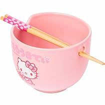 Pink Ramen, Hello Kitty Flowers, Ramen Rice, Rice Soups, Hello Kitty Kitchen, Ramen Noodle Bowl, Ceramic Dinnerware Set, Pattern Ceramic, Hello Kitty Accessories