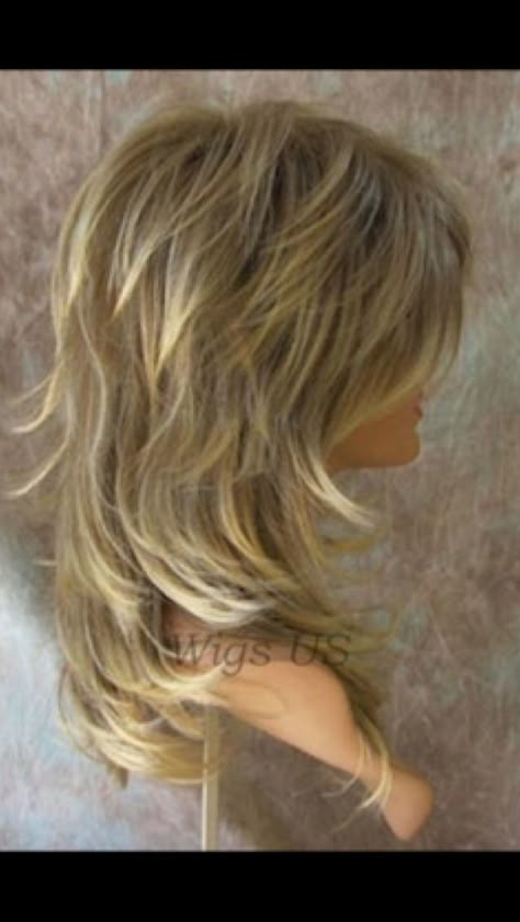 Tattoo Nails, Hairstyles Anime, Long Shag Haircut, Shaggy Long Hair, Choppy Layers, Haircut Inspo, Hairstyles For Layered Hair, Wolf Cut, Hair Stylies