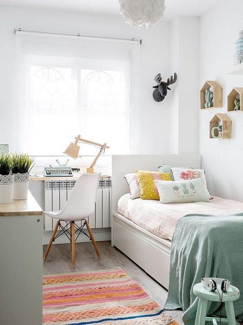 Tiny Bedroom Design, Small Bedroom Layout, Bedroom Layout, Small Bedroom Designs, Small Bedroom Decor, Small Room Design, Teen Bedroom Decor, Tiny Bedroom, Room Design Bedroom