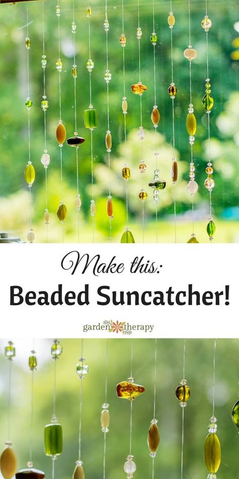 Beaded Suncatcher Mobile Suncatcher Mobile, Carillons Diy, Beaded Suncatcher, Suncatcher Diy, Diy Suncatchers, Curtains Diy, Rain Chains, Diy Wind Chimes, Quick Diy