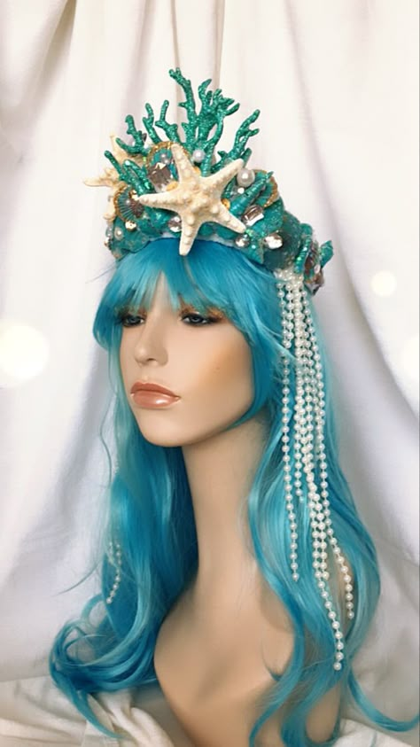 Diy Marine Biologist Costume, Mermaid Queen Costume, Ocean Headpiece, Under The Sea Costumes Women, Ocean Costume Ideas, Sea Goddess Costume, Mermaid Crown Diy, Ocean Crown, Ocean Costume