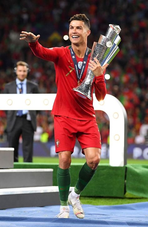 Pin by keane on futbol | Ronaldo, Cristano ronaldo, Cristiano ronaldo Cristiano Ronaldo Body, Cristiano Ronaldo Goals, Ronaldo Jersey, Cristiano Ronaldo Style, Ronaldo Goals, Ronaldo Portugal, Messi Vs Ronaldo, Cristiano Ronaldo Portugal, Cristiano Ronaldo Juventus