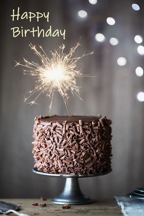 Chocolate Birthday Cake Decoration, Happy Birthday Chocolate Cake, Happy Birthday Chocolate, Birthday Chocolate Cake, Cake Sparklers, Inside Cake, Chocolate Birthday Cake, Birthday Chocolate, Birthday Wishes Cake