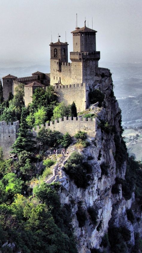 for palace of San Michele (San Marino) Old Castle, Chateau Medieval, Chateau France, Fantasy Castle, Beautiful Castles, A Castle, Medieval Castle, Beautiful Buildings, Fantasy Landscape