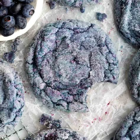 Peach Jam Cookies, Blueberry Sugar Cookies, Lane And Grey Fare, Eggless Sugar Cookies, Purple Cookies, Decorating Hacks, Blueberry Cookies, Berry Berry, Videos Cooking