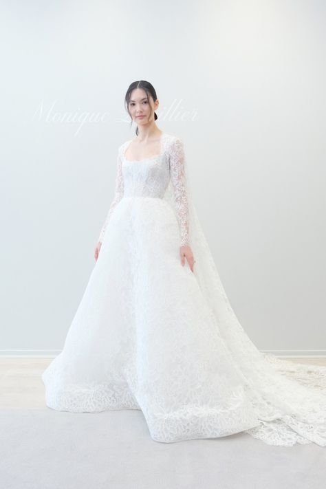 Monique Lhuillier Bridal Spring 2024 [PHOTOS] – WWD 2024 Bridal Gowns, Wedding Dresses Monique Lhuillier, Bridal Dress 2023, Bridal Trends 2023, Hanbok Wedding Dress, Reem Acra Bridal, Hanbok Wedding, Fairy Gown, Monique Lhuillier Wedding Dress