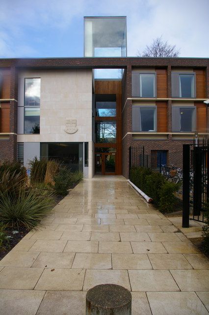 Fitzwilliam College porters' lodge Fitzwilliam College Cambridge, Cambridge School, University Of Cambridge, Soft Focus, Main Entrance, Cambridge, Entrance, Porter, Road