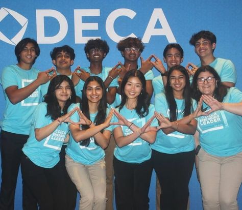 Shoutout to all our amazing chapter & association leaders who attended #DECAELS 🥳 We’re excited to see how you #BeTheOne that makes a difference in our members’ experiences ✨💙 Debate Club Aesthetic, School Club Aesthetic, Debate Aesthetics, Deca Club, Safe In Your Arms, Debate Club, Speech And Debate, 2025 Goals, Clubbing Aesthetic