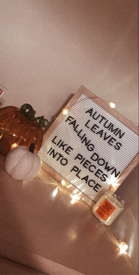 Fall Letterboard Quotes Taylor Swift, Taylor Swift Message Board, Taylor Swift Letterboard, Taylor Swift Letter Board Ideas, Taylor Swift Wall Decor Ideas, Taylor Swift Halloween Decorations, Taylor Swift Fall Quotes, Letter Board Taylor Swift, Taylor Swift Inspired Decor