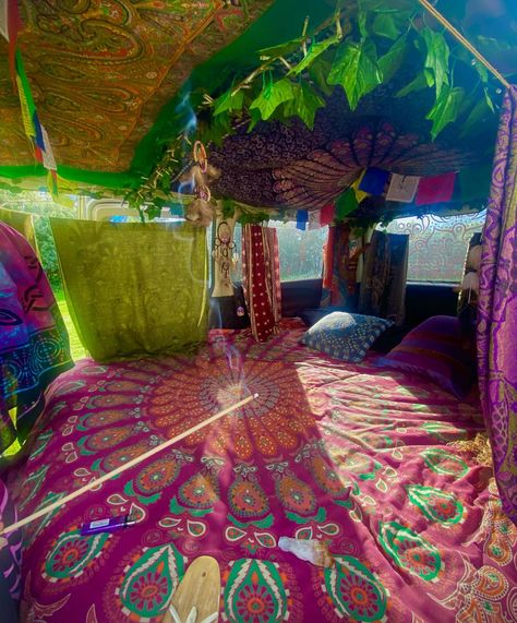 Shroom Trip Activities, Shrooms Aesthetic, Shroom Trip, Hippie Vibes Aesthetic, Mushroom Vibes, Elements Festival, Boho Core, Mushrooms Trippy, Mushroom Trip