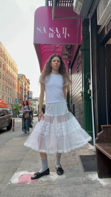 Shy Pony on Instagram: "1950s polkadot and lace crinoline skirt, one of my favorites in the shop 🤍" Petticoat Outfit Casual Women, Petticoat Outfit Casual, Tulle Skirt Outfit, Tulle Skirts Outfit, Crinoline Skirt, Skirt Outfit, My Personal Style, Outfit Casual, Petticoat