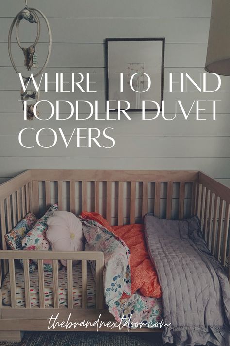 Image of a toddler bed with all its linens, including a toddler bed duvet cover, which is surprisingly hard to find Toddler Bed Linen, Cozy Toddler Bed, Toddler Girl Bedding Ideas, Crib And Toddler Bed Shared Room, Toddler Bedding Ideas, Crib Into Toddler Bed, Toddler Room Sharing, Bedtime Routine Flip Chart, Toddler Bed Bedding