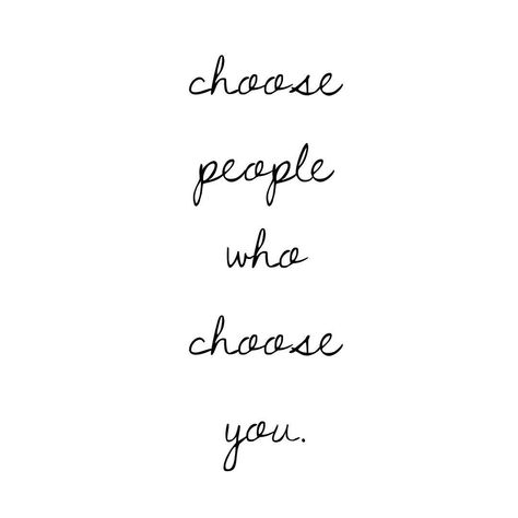 "Choose people who choose you." Whether it's in business or personal, connect with those who value you. Make it a great one!… Short Nature Quotes, Nature Quotes Trees, Blonde Photography, Word Inspiration, Summer Nature Photography, Devon Coast, Beach Views, Summer Happy, Babe Quotes