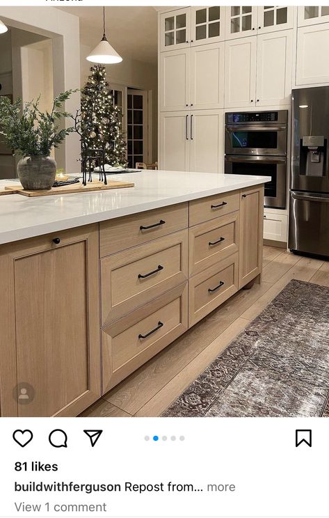 White Oak Kitchen, Kitchen Storage Hacks, Best Kitchen Cabinets, Kitchen Cabinets Ideas, Cabinets Ideas, New House - Kitchen, Wood Kitchen Cabinets, Kitchen Farmhouse, Kitchen Cabinet Colors