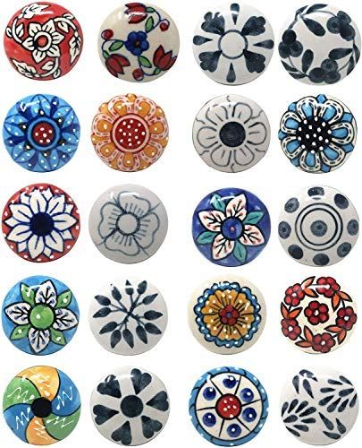 Paint Door Knobs, Diy Door Knobs, Diy Knobs, Kitchen Door Knobs, Cupboard Door Knobs, Ceramic Door Knobs, Vintage Knobs, Painted Drawers, Cupboard Handles