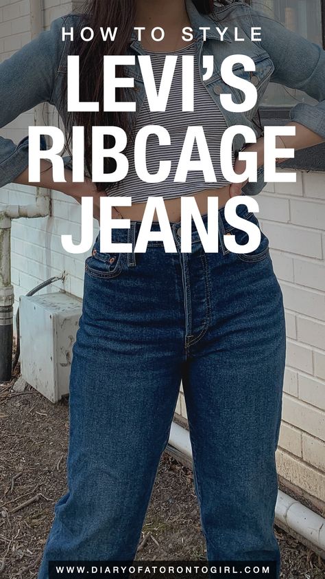 Levi's ribcage jeans are the highest rise denim Levi's offers, and it's got a flattering straight leg and cropped ankle, especially for petite women! Here are some outfit ideas and ways to style the Levi's ribcage jeans. Hi Rise Jeans Outfits, High Waisted Levis Jeans Outfit, Levi Ribcage Straight Ankle Jeans, Womens 501 Levis Outfit, Levi’s Ribcage Straight Jeans Outfit, How To Style Levis Ribcage Jeans, How To Style Levis Jeans, Straight Levis Jeans Outfit, Black Ribcage Jeans Outfit