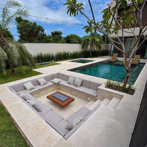 Sunken Pool, Sitting Area Design, Luxury Pools Backyard, Dream Backyard Pool, Outdoor Pool Area, Pool Remodel, Outdoor Sitting Area, Pool Landscape Design, Outdoor Patio Space