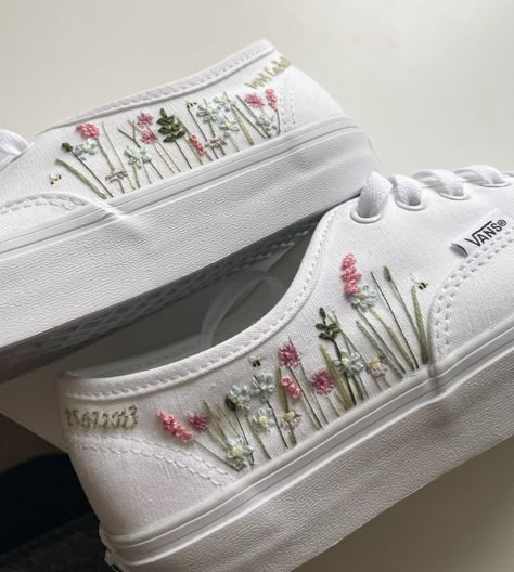 This Bags & Purses item by EmmaAstleEmbroidery has 9 favorites from Etsy shoppers. Ships from United Kingdom. Listed on Mar 7, 2023 Embroidery Sneakers, Shoe Custom, Bride Sneakers, Wedding Vans, Embroidered Vans, Vans Custom, Custom Wedding Shoes, Wildflower Design, Wedding Converse