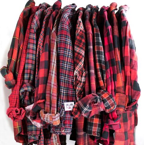 1000+ ideas about Red Flannel Outfit on Pinterest | Red Flannel ... Red Flannel Outfit, Neo Grunge, Jean Valjean, Red And Black Shirt, Flannel Outfits, Tokyo Street Fashion, Vintage Flannel, Red Flannel, Flannel Shirts