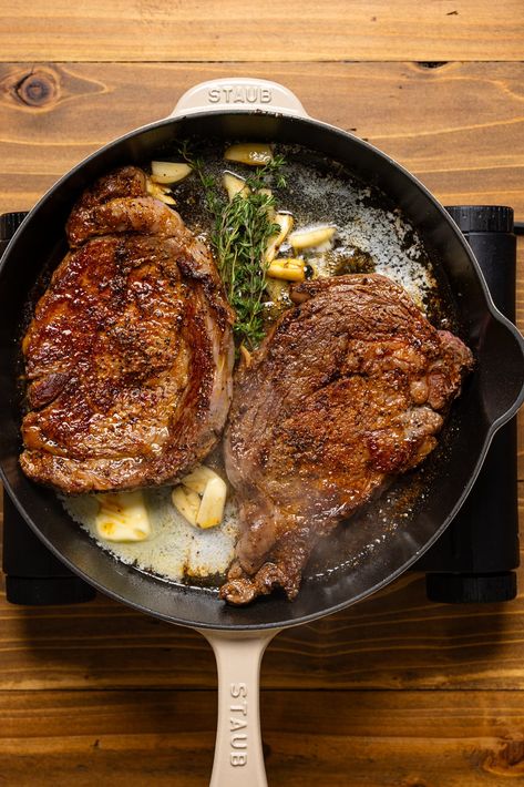 Cooking Ribeye In Cast Iron Skillet, Pan Seared Ribeye Steak, Bone In Ribeye Steak Cast Iron, Seared Ribeye Steak, Pan Seared Ribeye, Garlic Butter Rosemary Ribeye Steak, Perfect Ribeye Steak Cast Iron, Steak Recipes Pan Seared, Steak On Stove