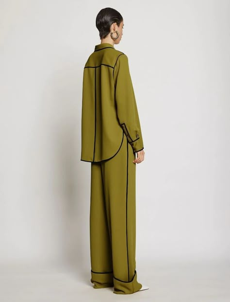 Modest Wear, Mode Inspo, Abayas Fashion, Fashion Design Clothes, Bags And Shoes, Co Ords, Mode Inspiration, 2024 Collection, Proenza Schouler